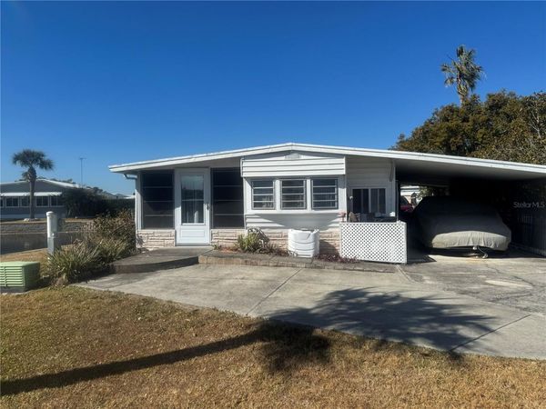 4842 BRITNI WAY, Unit 058, ZEPHYRHILLS, FL 33541