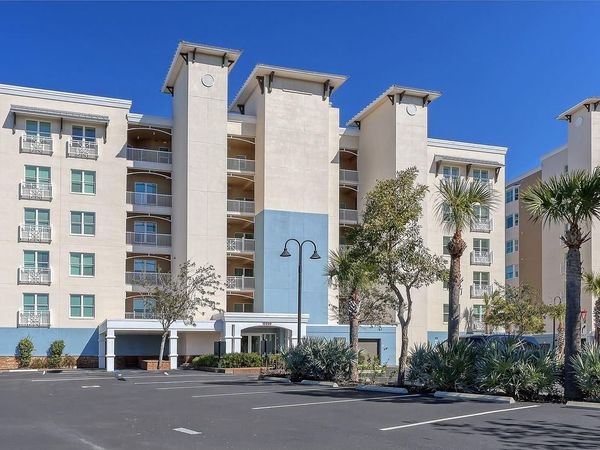 10530 BOARDWALK LOOP, Unit 505, LAKEWOOD RANCH, FL 34202