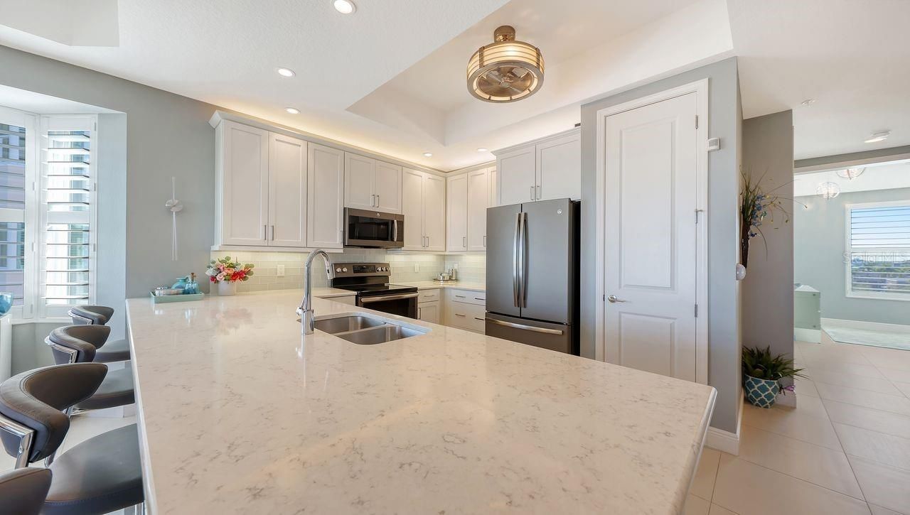 10530 Boardwalk Loop, Unit 505, Lakewood Ranch, FL 34202 Photo