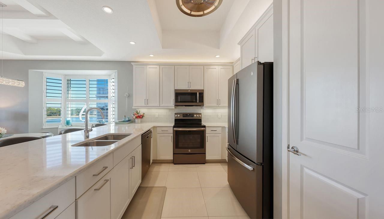 10530 Boardwalk Loop, Unit 505, Lakewood Ranch, FL 34202 Photo