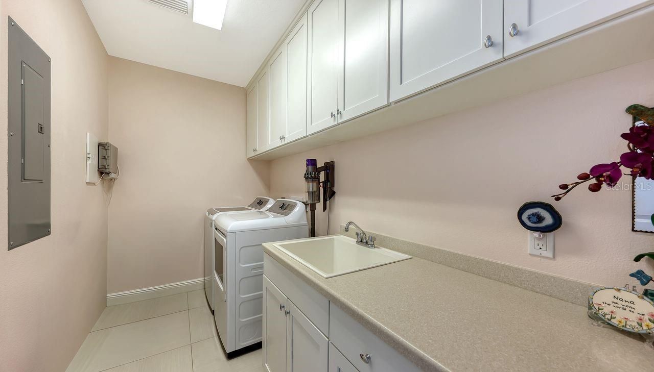 10530 Boardwalk Loop, Unit 505, Lakewood Ranch, FL 34202 Photo