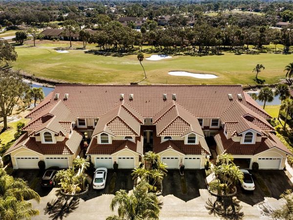 5590 GOLF POINTE DRIVE, Unit 5590, SARASOTA, FL 34243