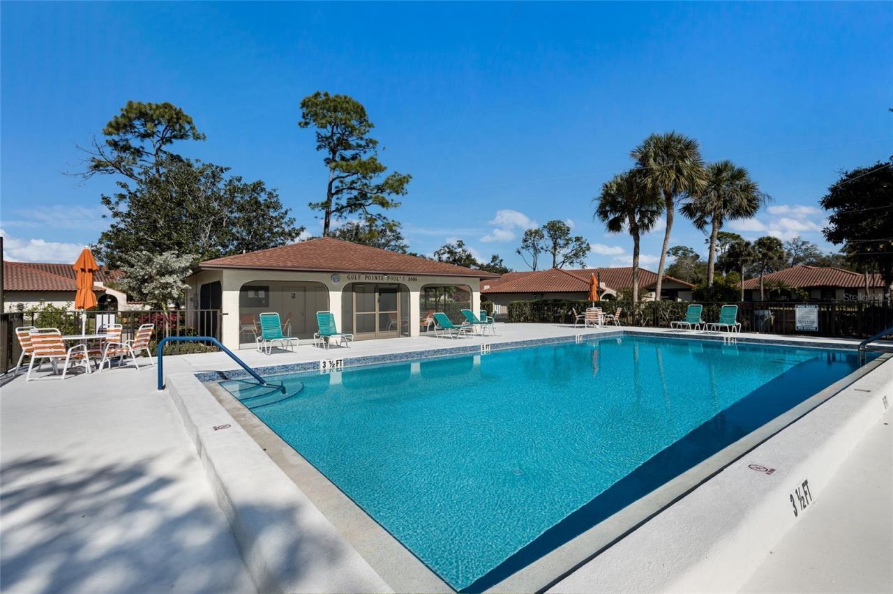 5590 Golf Pointe Drive, Unit 5590, Sarasota, FL 34243 Photo