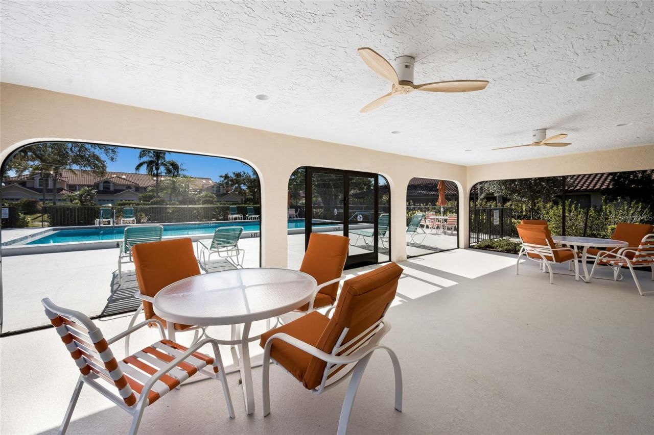 5590 Golf Pointe Drive, Unit 5590, Sarasota, FL 34243 Photo