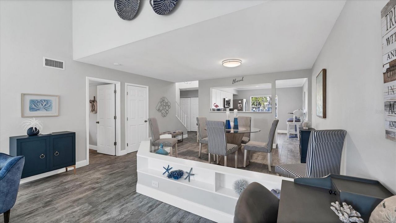 3617 57th Avenue Drive W, Bradenton, FL 34210 Photo