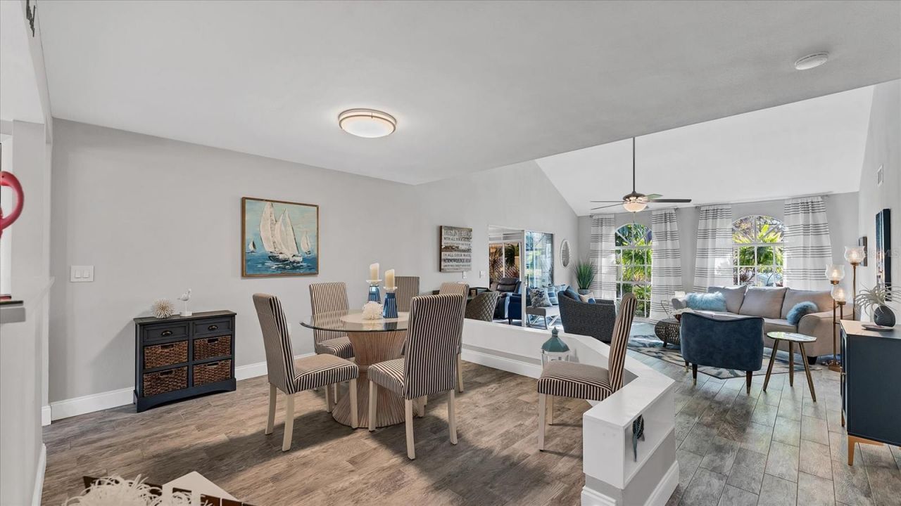 3617 57th Avenue Drive W, Bradenton, FL 34210 Photo