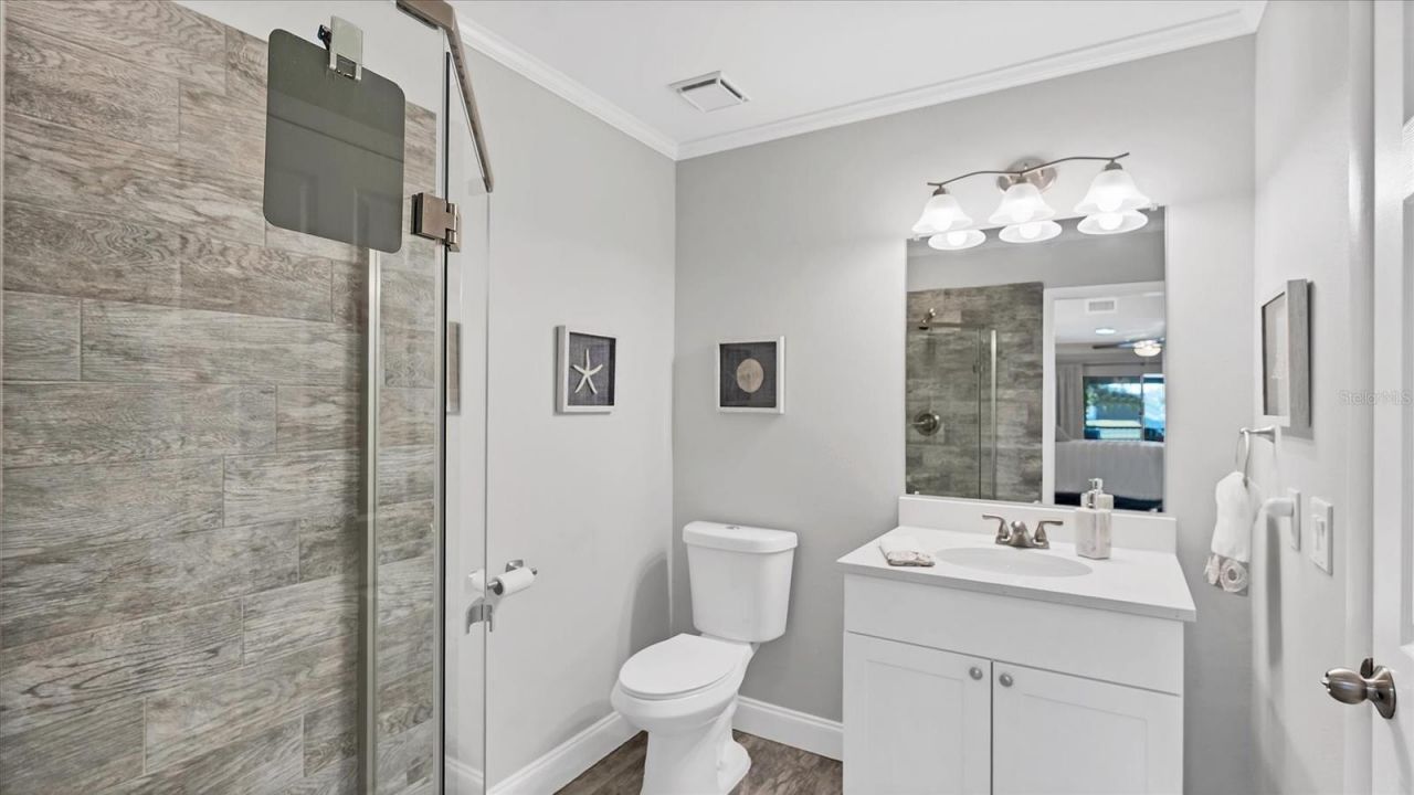 3617 57th Avenue Drive W, Bradenton, FL 34210 Photo