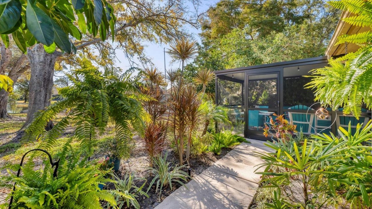 3617 57th Avenue Drive W, Bradenton, FL 34210 Photo