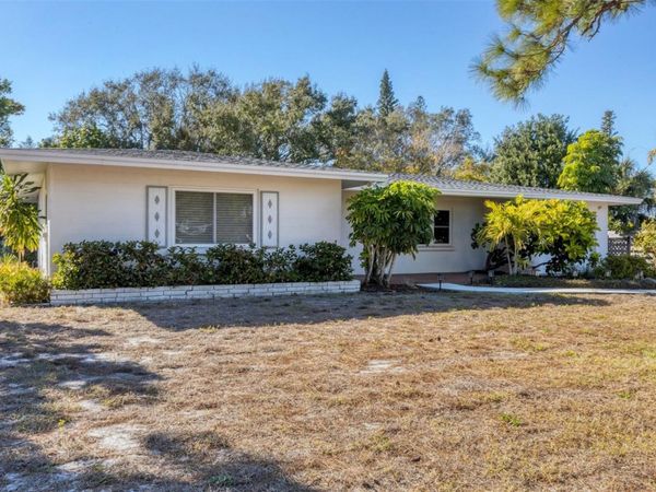 5201 STEVENS DRIVE, SARASOTA, FL 34234
