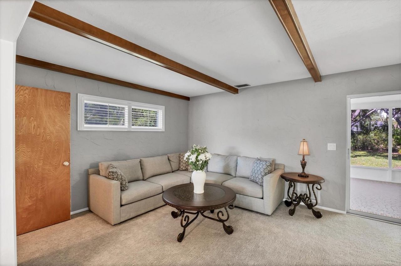 5201 Stevens Drive, Sarasota, FL 34234 Photo