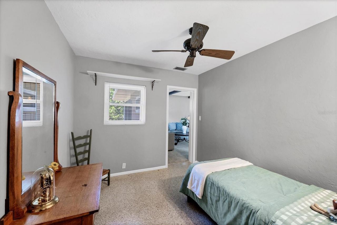 5201 Stevens Drive, Sarasota, FL 34234 Photo