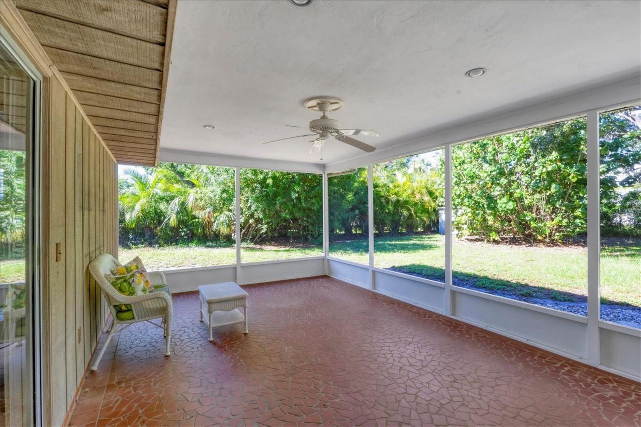 5201 Stevens Drive, Sarasota, FL 34234 Photo