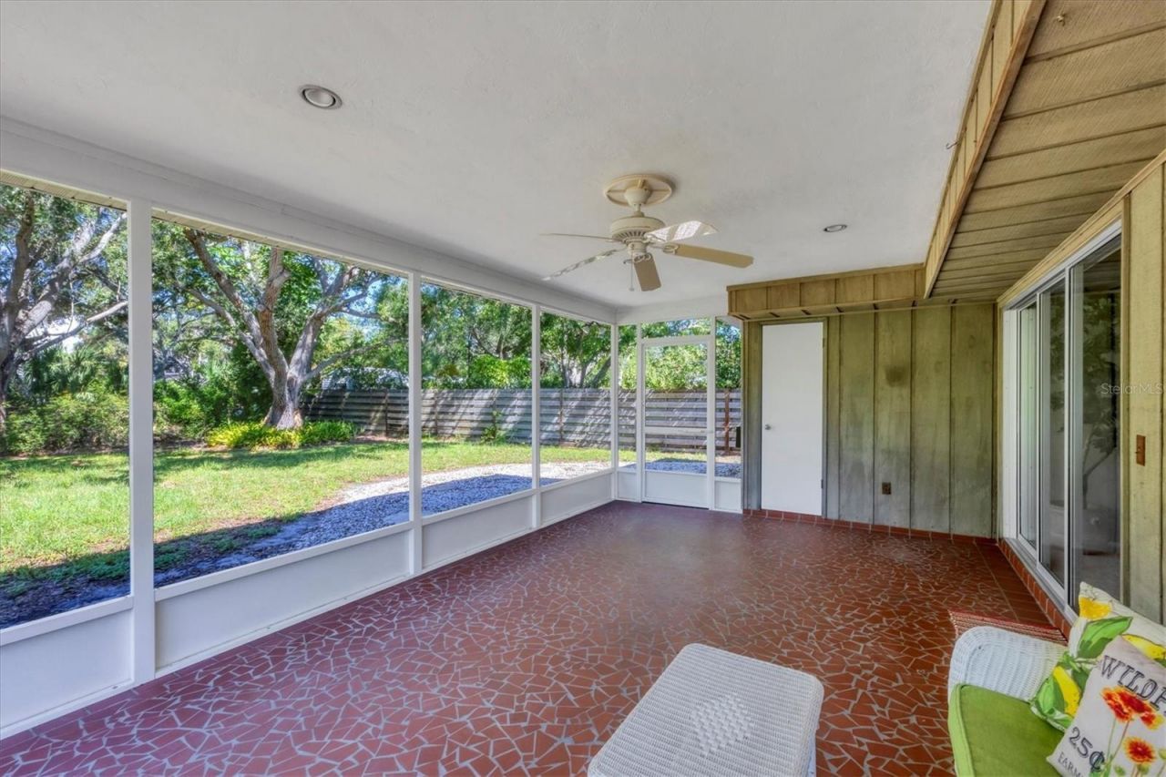 5201 Stevens Drive, Sarasota, FL 34234 Photo