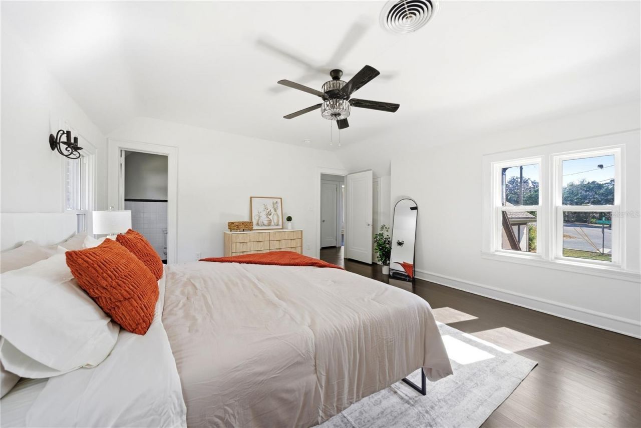 1689 Lakeshore Drive, Eustis, FL 32726 Photo