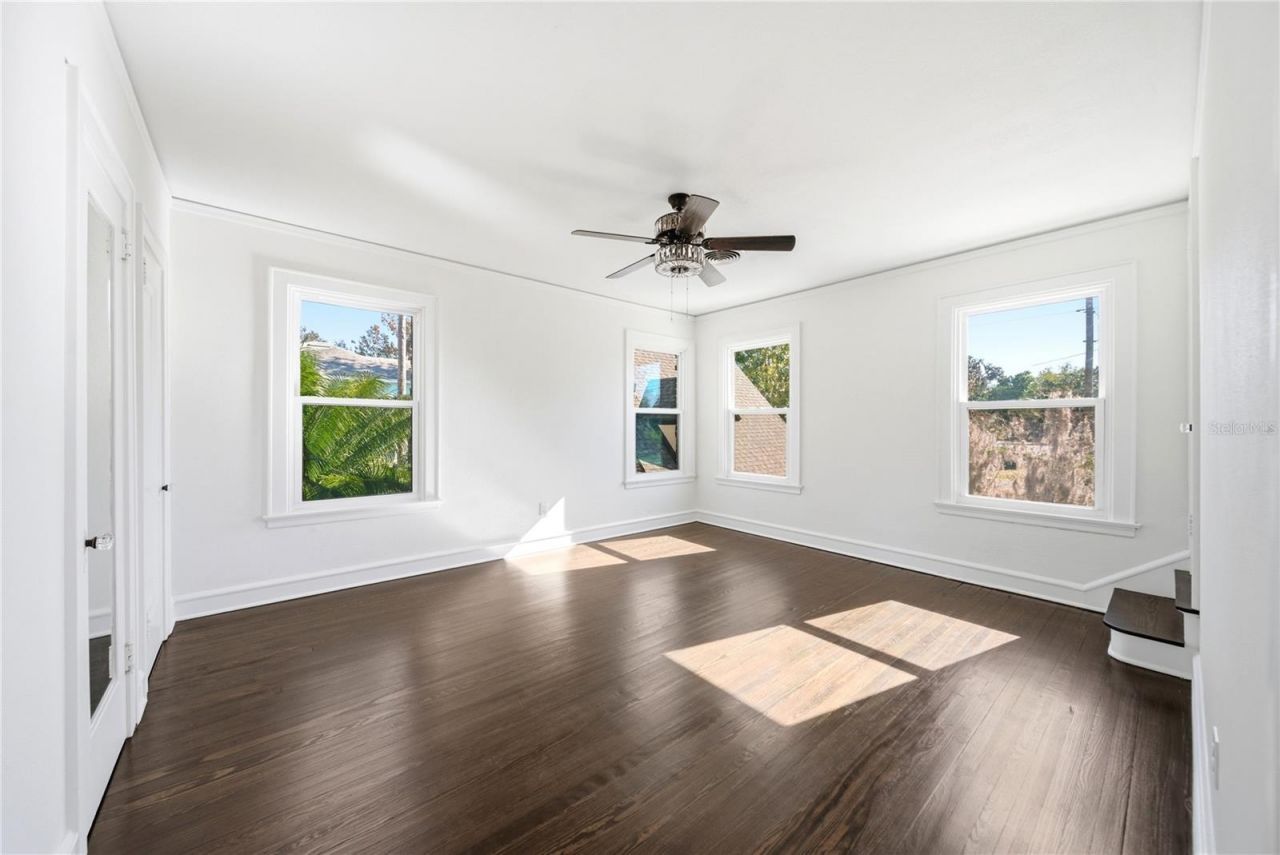 1689 Lakeshore Drive, Eustis, FL 32726 Photo