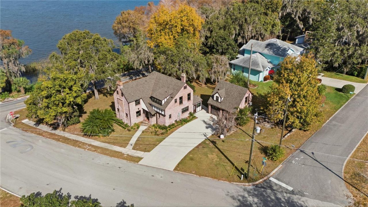 1689 Lakeshore Drive, Eustis, FL 32726 Photo