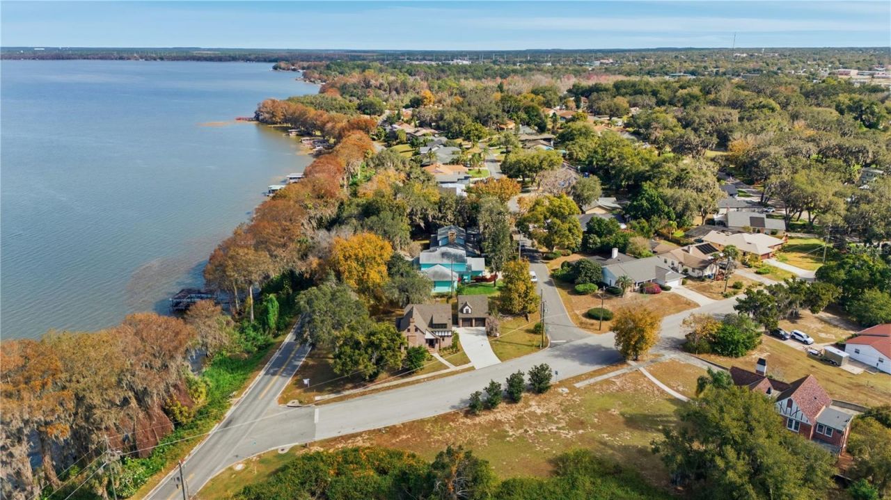 1689 Lakeshore Drive, Eustis, FL 32726 Photo