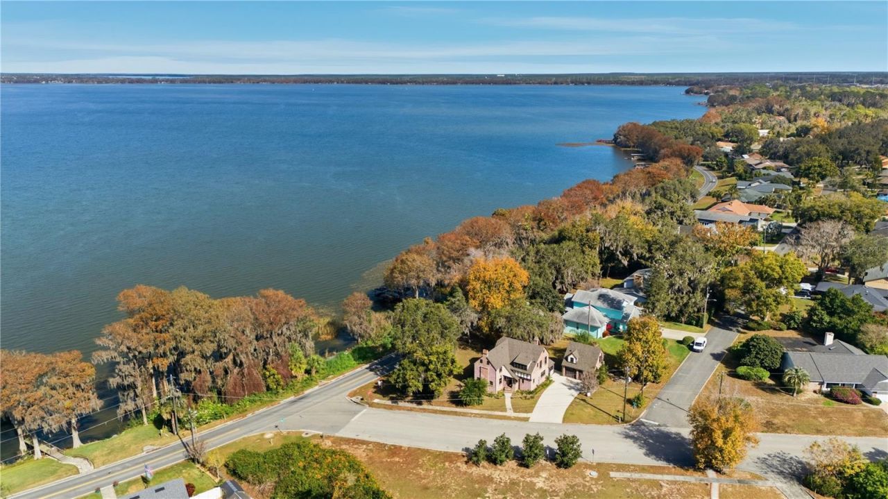 1689 Lakeshore Drive, Eustis, FL 32726 Photo