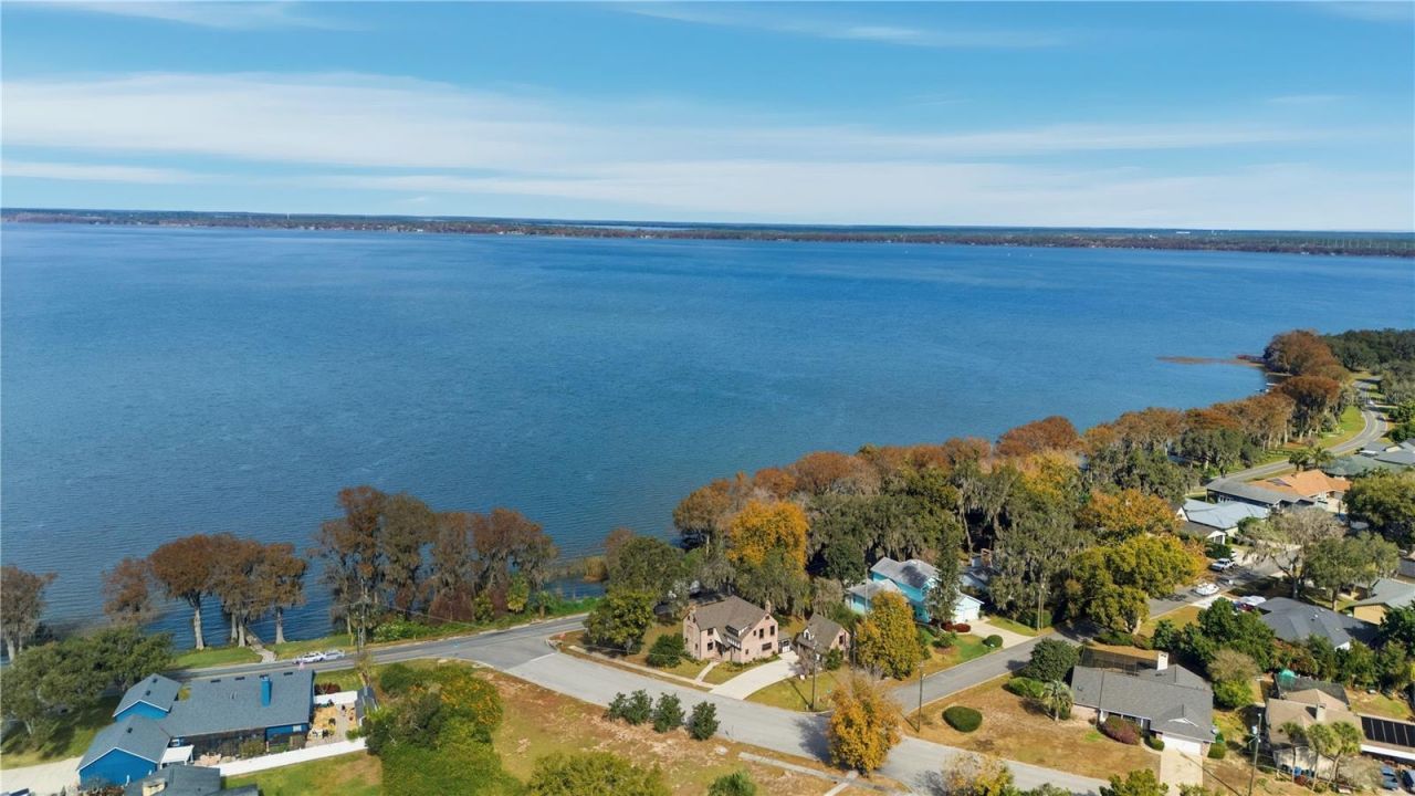 1689 Lakeshore Drive, Eustis, FL 32726 Photo