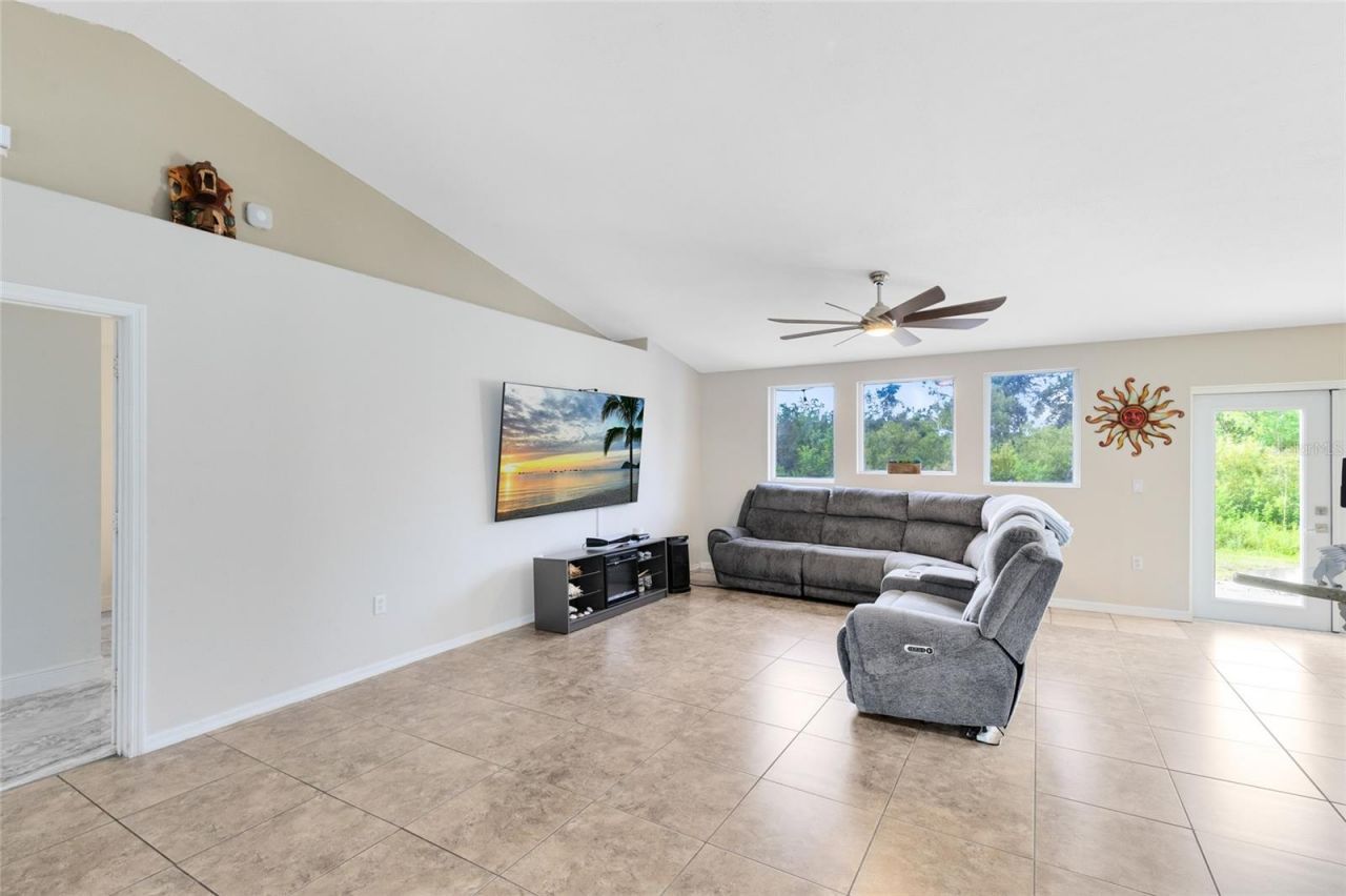538 Murray Street, Osteen, FL 32764 Photo