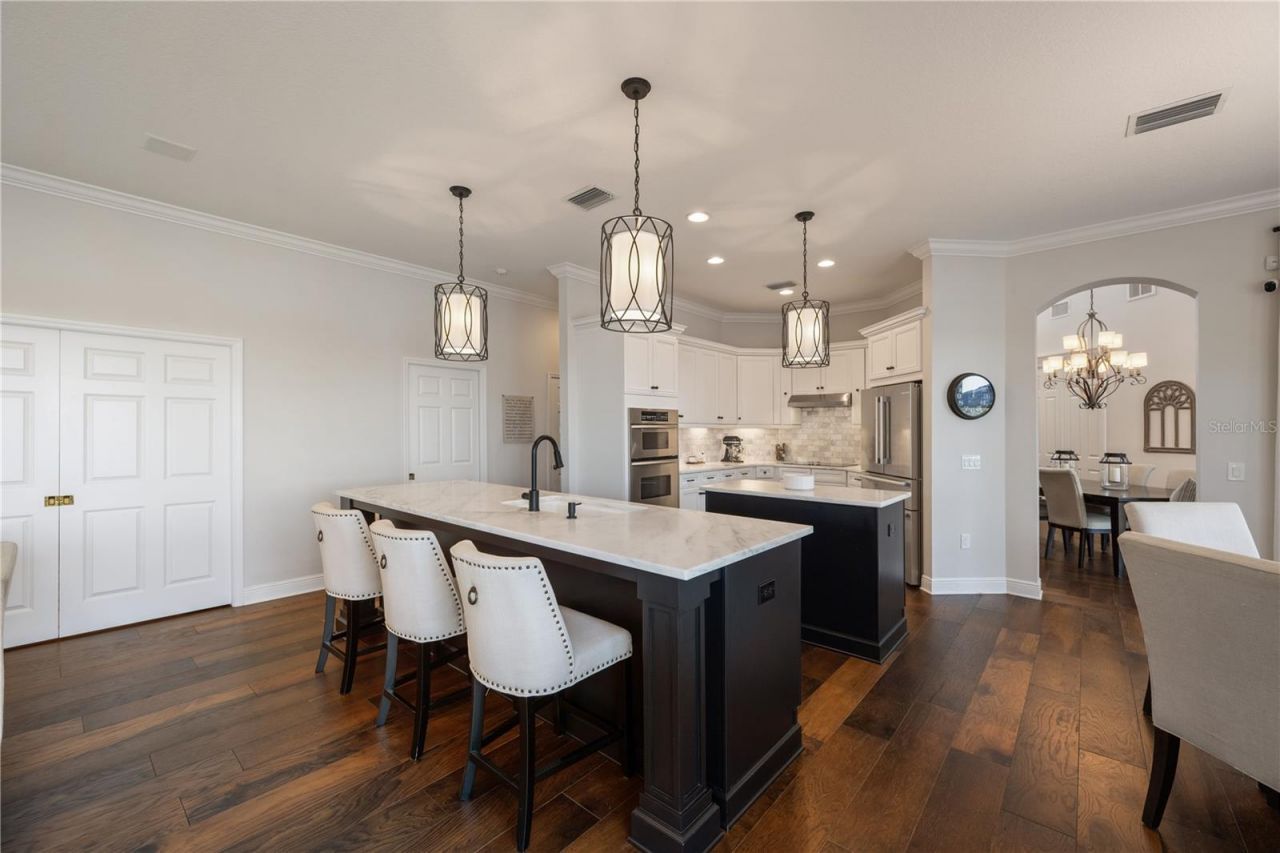 3598 10th Street Ne, Saint Petersburg, FL 33704 Photo