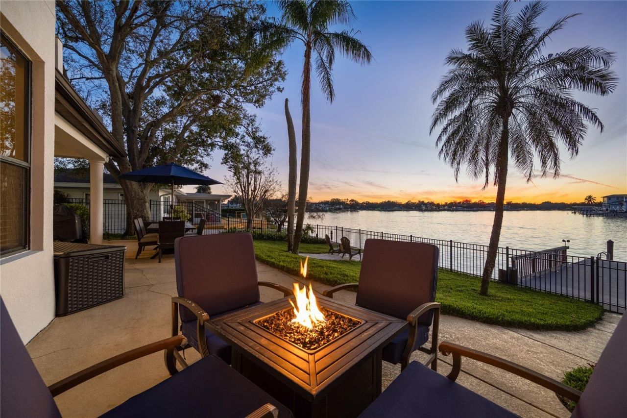 3598 10th Street Ne, Saint Petersburg, FL 33704 Photo