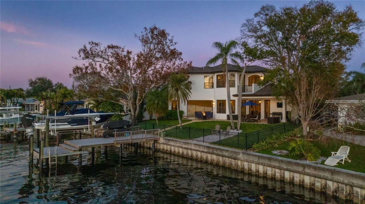 3598 10th Street Ne, Saint Petersburg, FL 33704 Photo