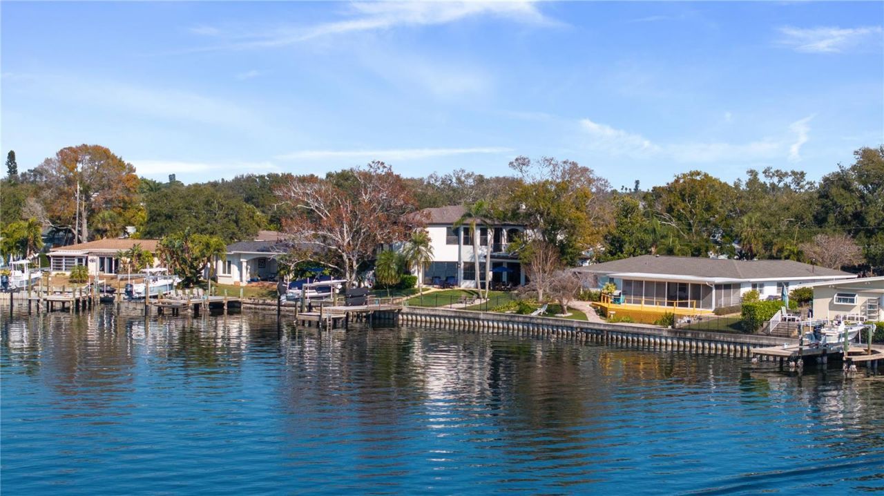 3598 10th Street Ne, Saint Petersburg, FL 33704 Photo