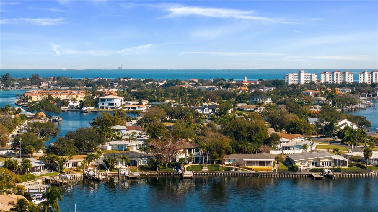 3598 10th Street Ne, Saint Petersburg, FL 33704 Photo