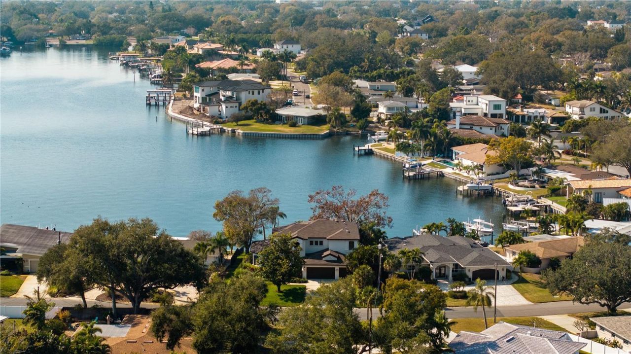 3598 10th Street Ne, Saint Petersburg, FL 33704 Photo