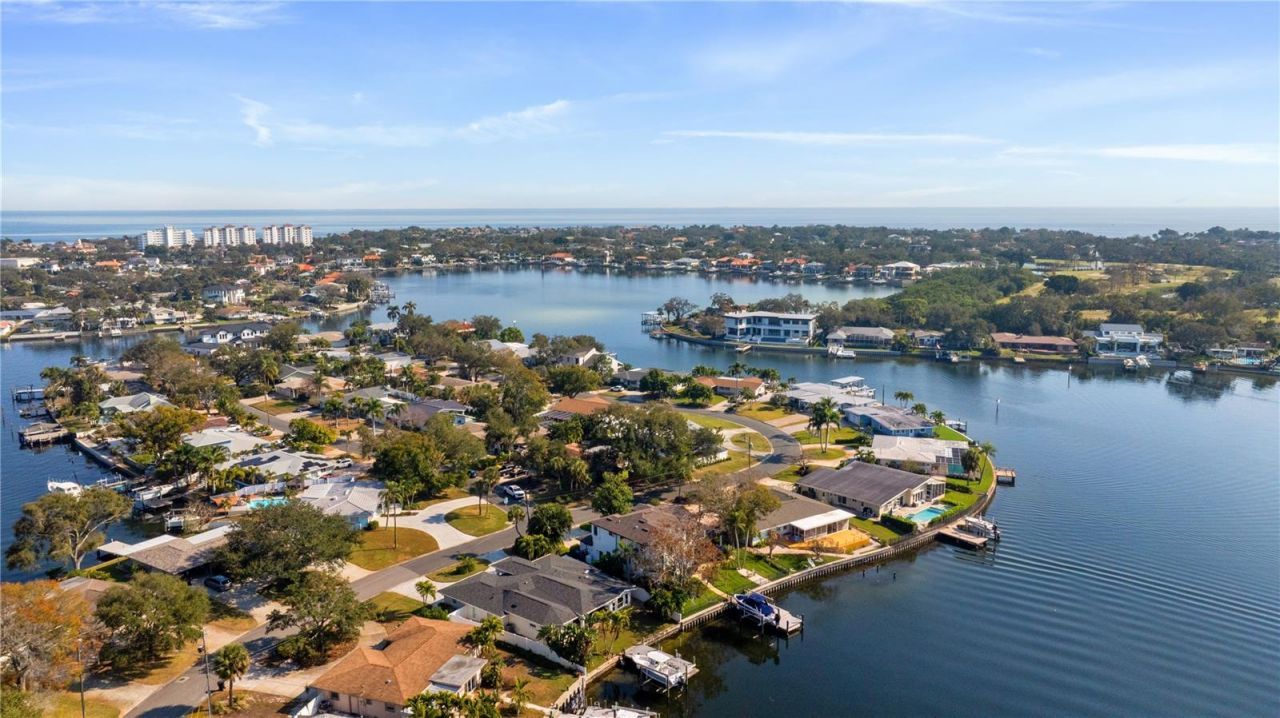 3598 10th Street Ne, Saint Petersburg, FL 33704 Photo