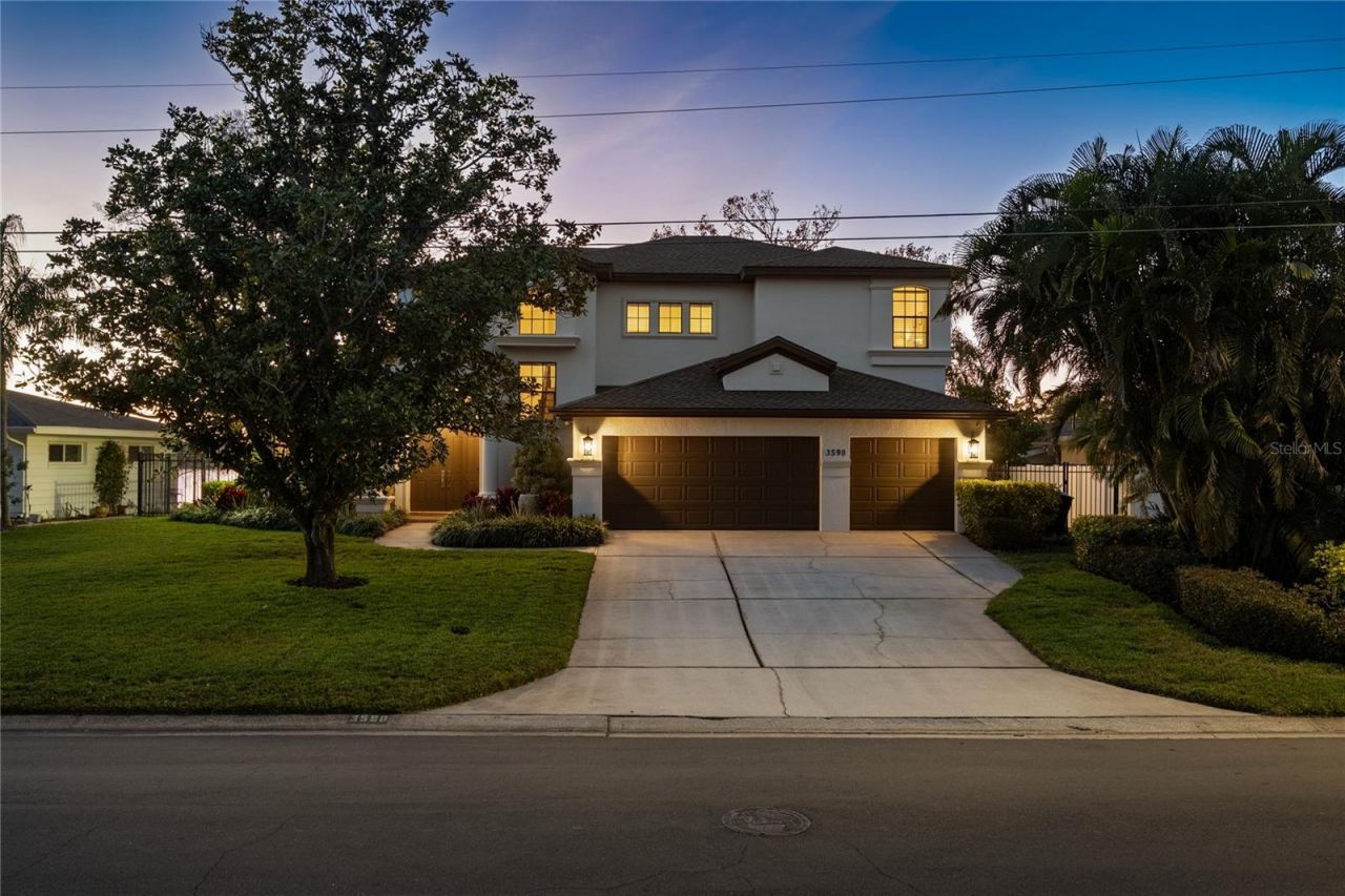 3598 10th Street Ne, Saint Petersburg, FL 33704 Photo