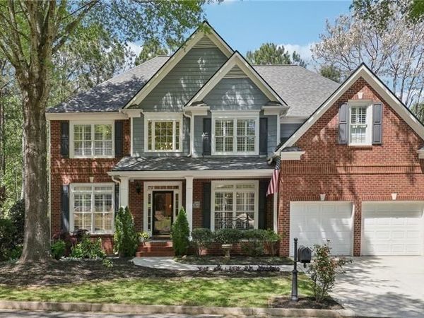 8640 Amsbury Way , Cumming, GA 30041