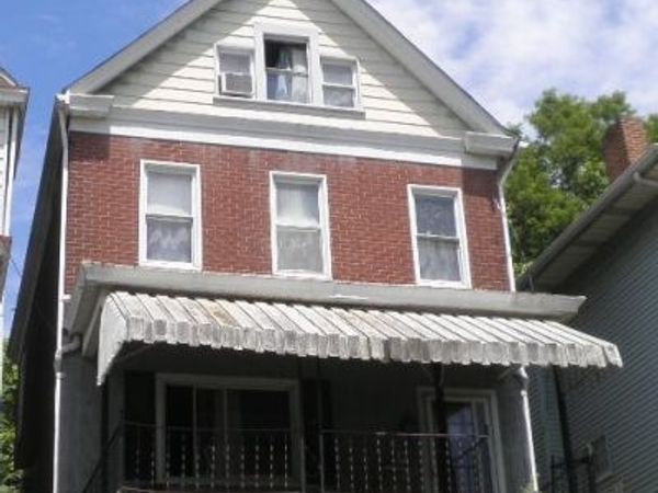 421 Fairview Ave, Turtle Creek, PA 15145