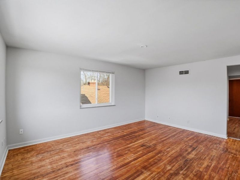 9496 Reading, Reading, OH 45215 Photo 11