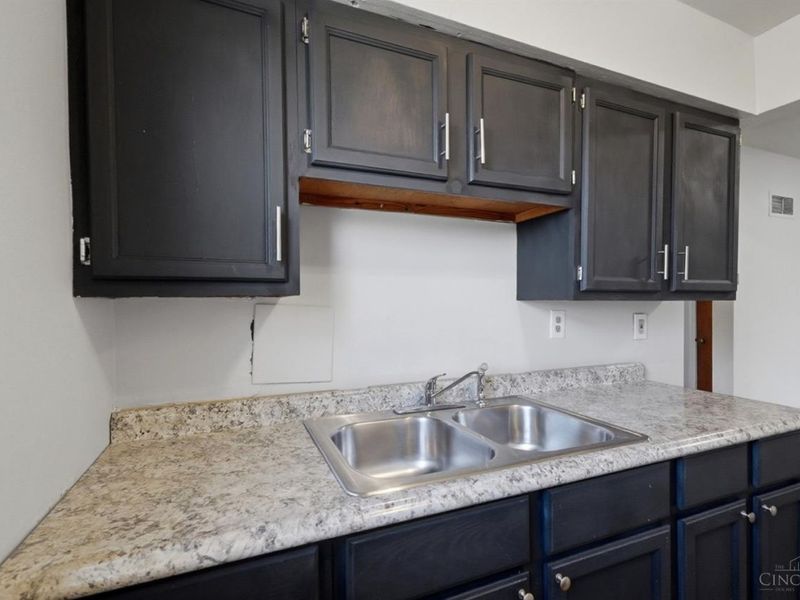 9496 Reading, Reading, OH 45215 Photo 17