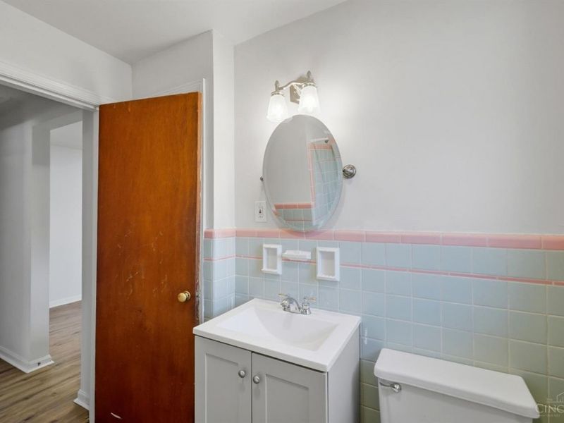 9496 Reading, Reading, OH 45215 Photo 23