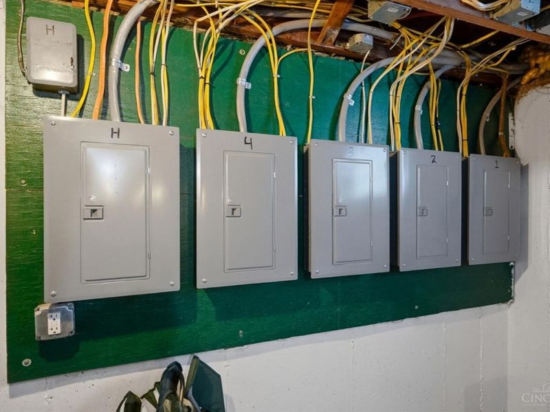 9496 Reading, Reading, OH 45215 Photo 28