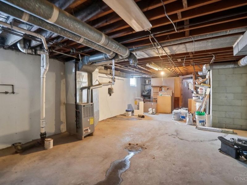 9496 Reading, Reading, OH 45215 Photo 32