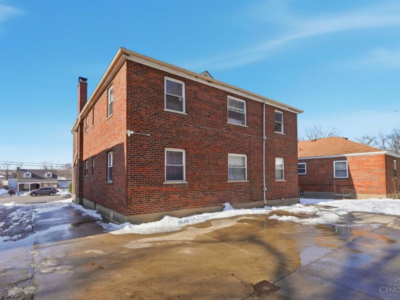 9496 Reading, Reading, OH 45215 Photo 33