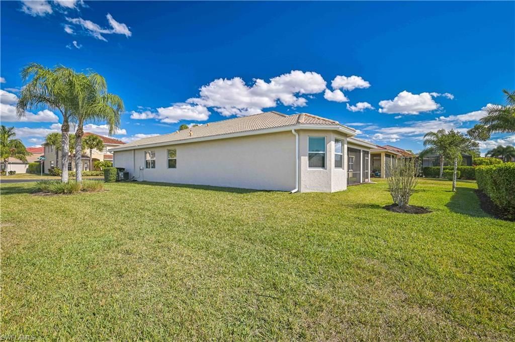 10100 Sugar Maple Ln, Fort Myers, FL 33913 Photo