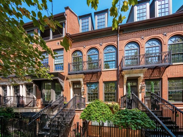 292 1/2 E Gay Street, Unit TH46, Columbus, OH 43215