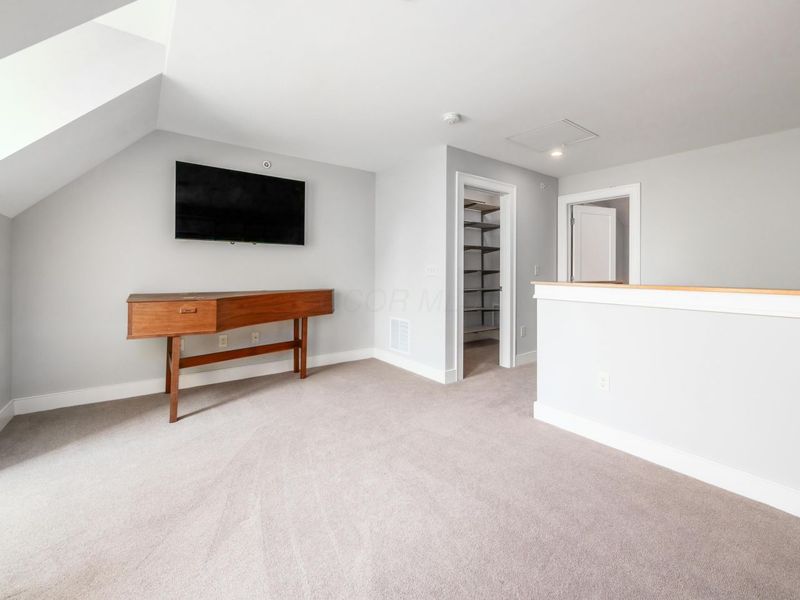 292 1/2 E Gay Street, Unit TH46, Columbus, OH 43215 Photo 18