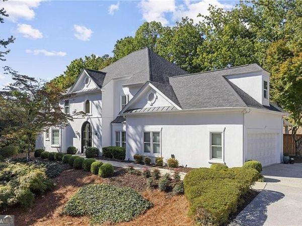 5800 De Claire Court, Atlanta, GA 30328