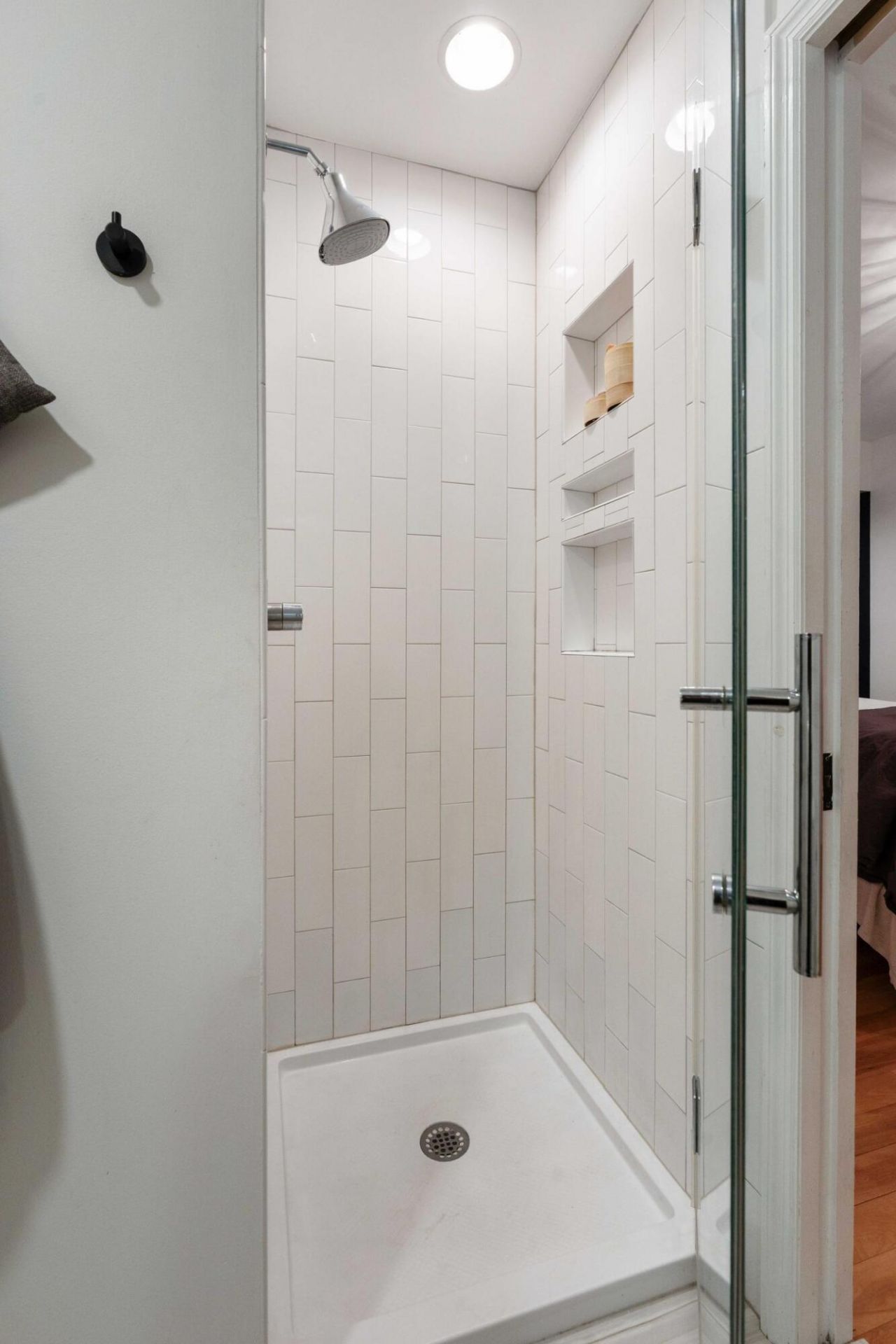 1515 N Lakeshore Drive Photo 32