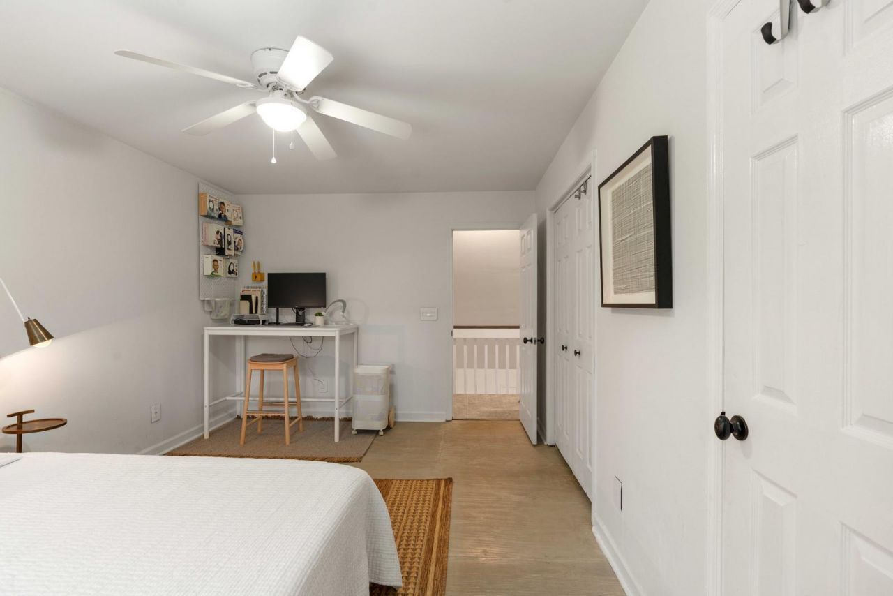 1515 N Lakeshore Drive Photo 37