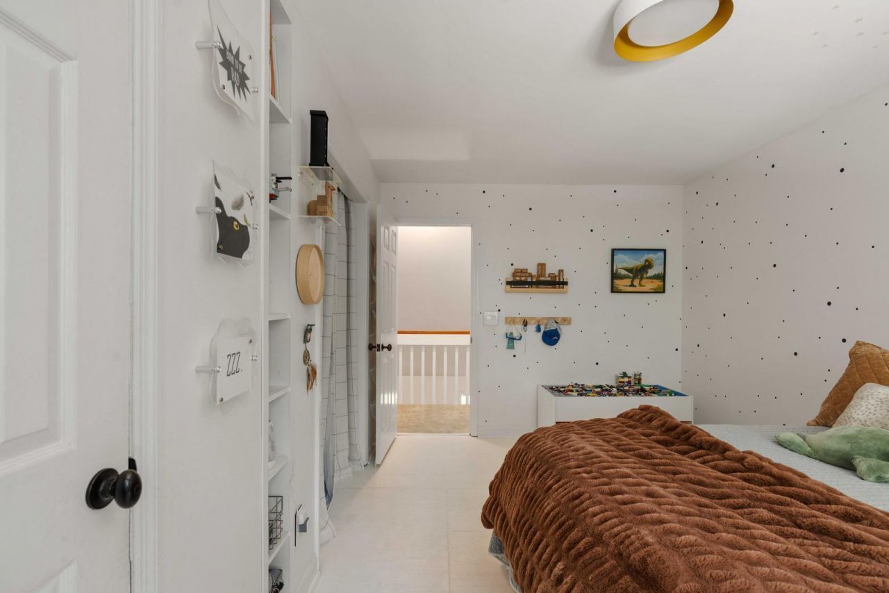 1515 N Lakeshore Drive Photo 44