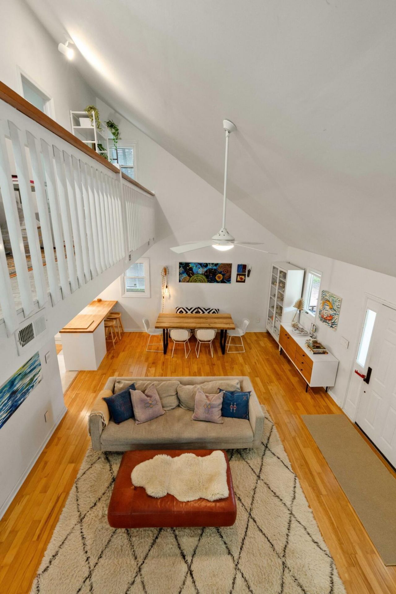 1515 N Lakeshore Drive Photo 48