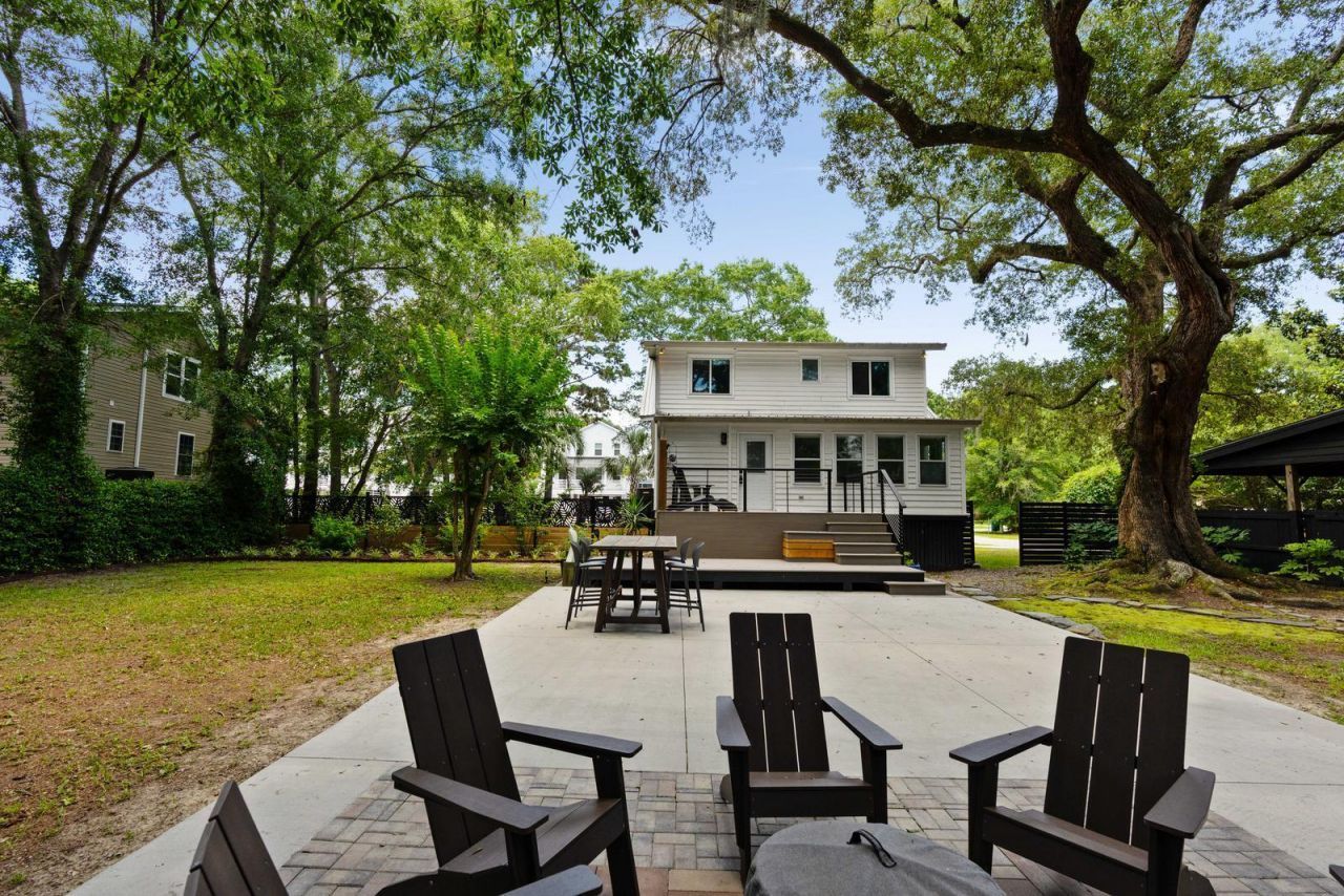 1515 N Lakeshore Drive Photo 59