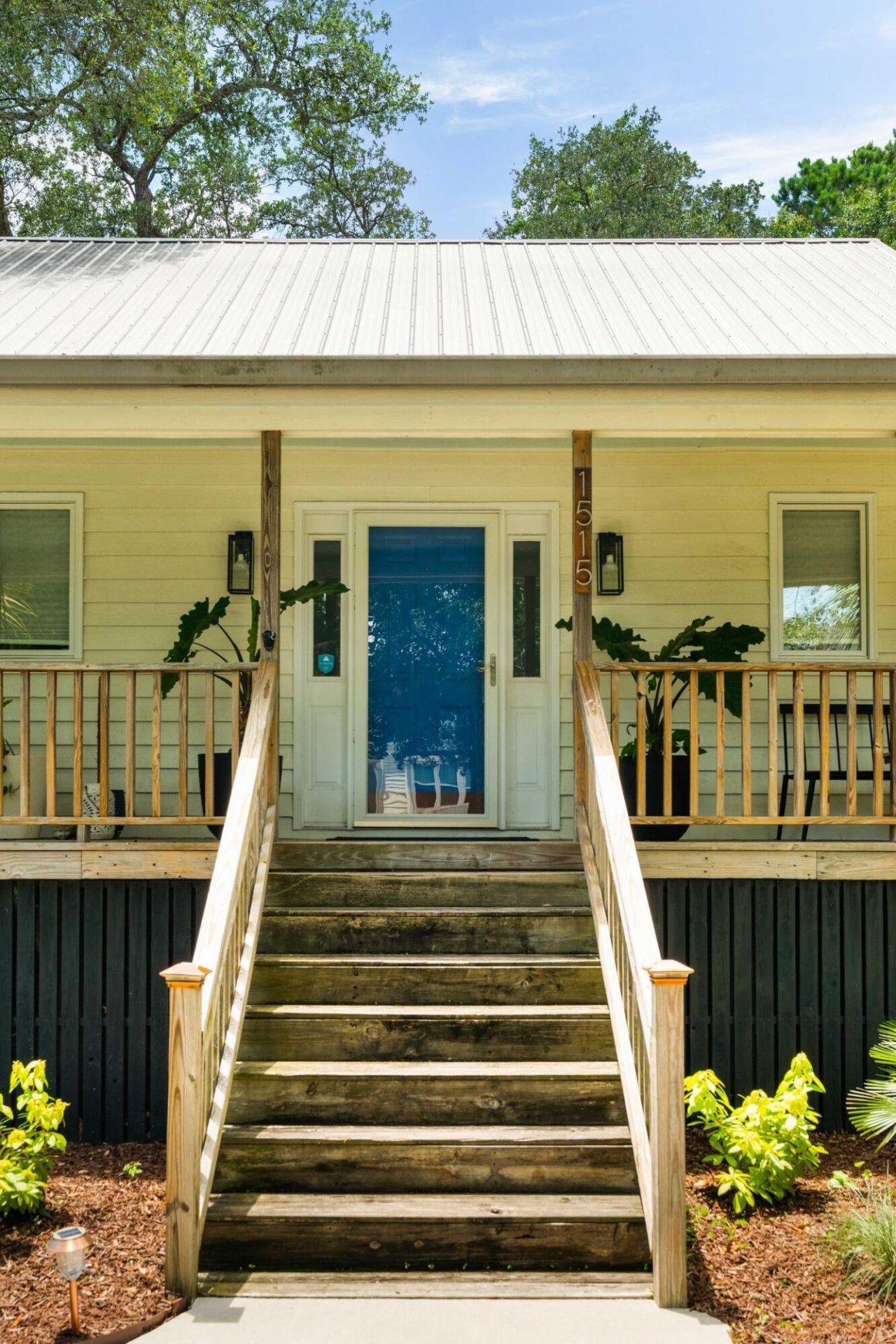 1515 N Lakeshore Drive Photo 6